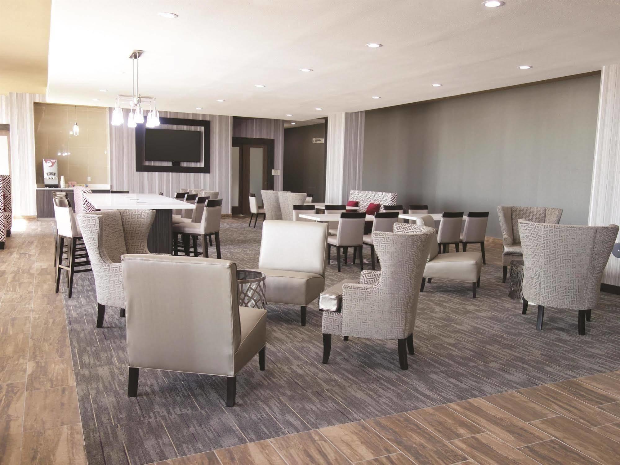 La Quinta By Wyndham Amarillo Airport Hotel Luaran gambar